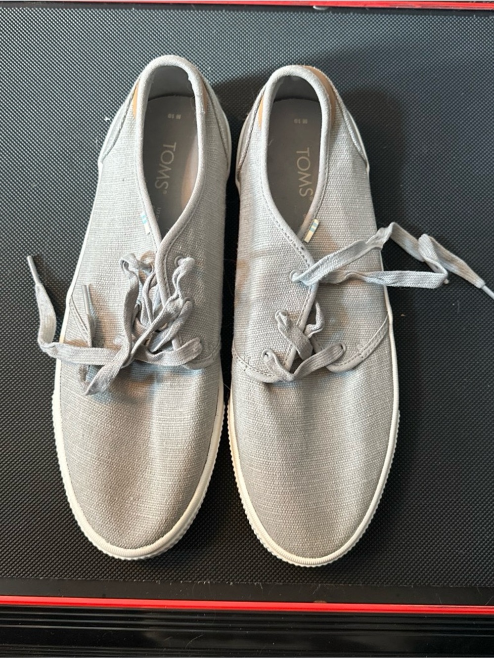 TOMS Men’s Light Gray Canvas Slip-On Lace-Up Sneakers